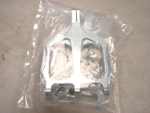 Alum Front Upper Suspension Arm for E/T-Maxx (prototype)